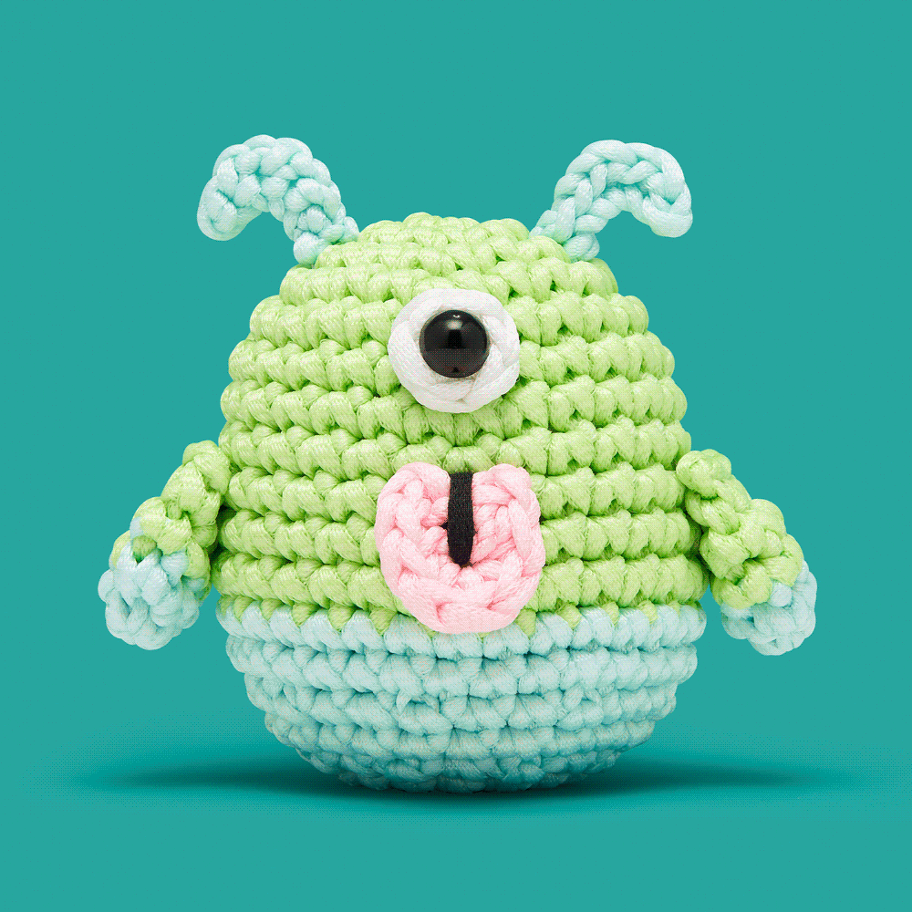 Zorp the Martian Crochet Kit - Cute Yarn Joy
