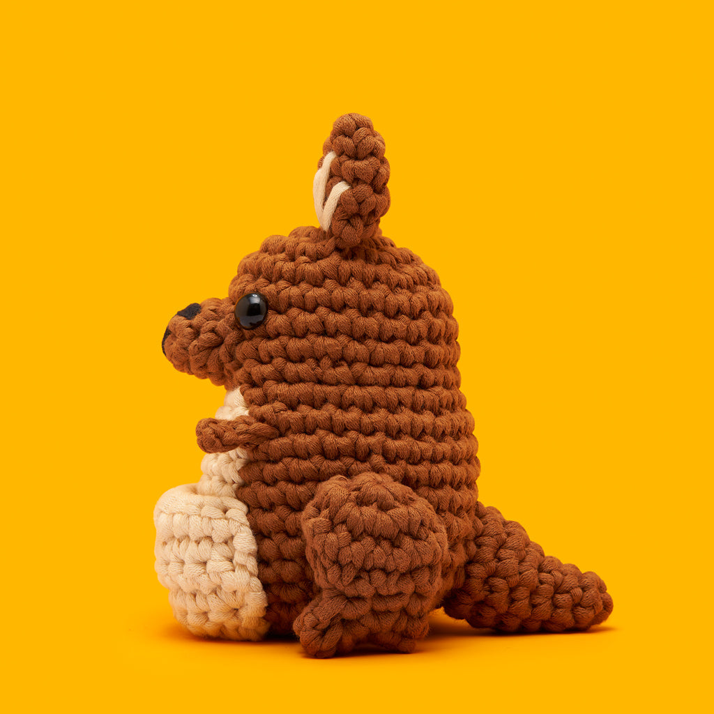 Bella the Kangaroo Crochet Kit - Easy Stitch Fun