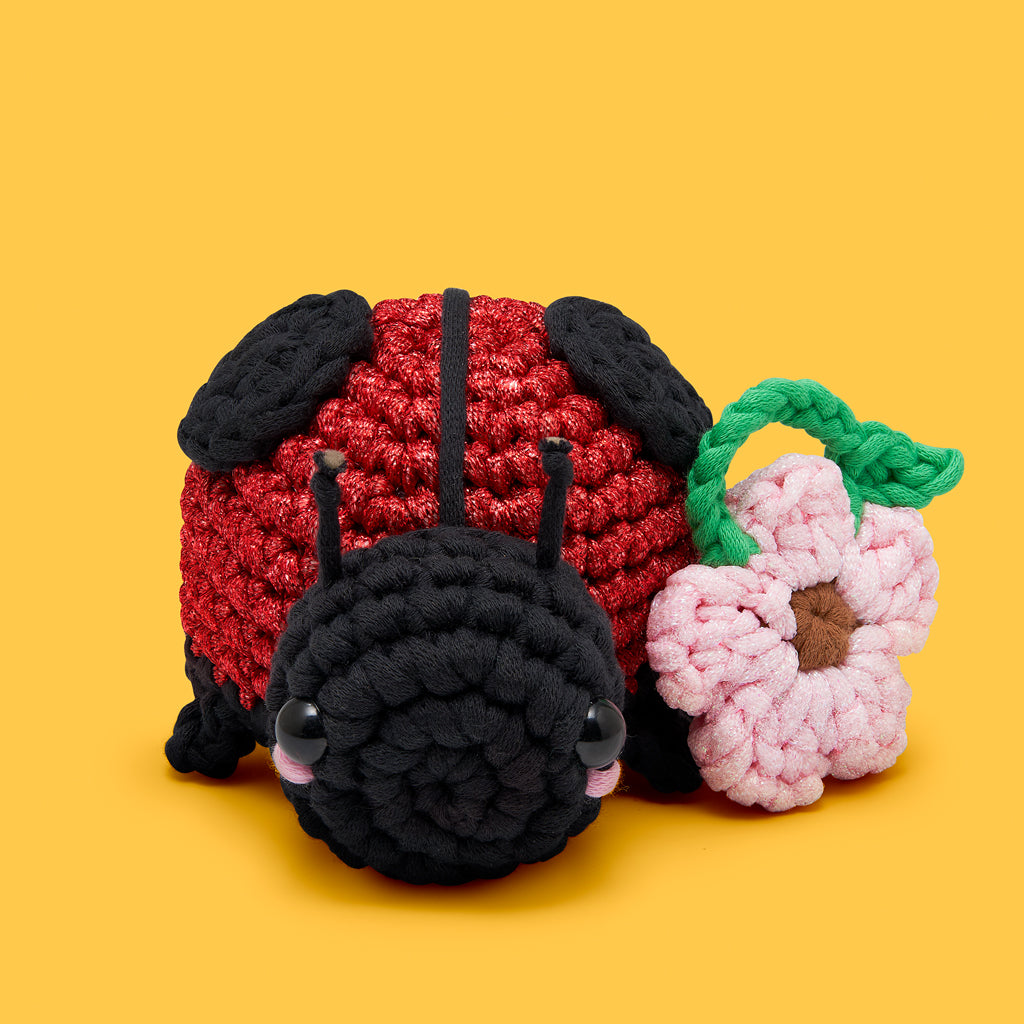 Tiny Flower Purse Accessory Kit - The Cute Crochet Kit