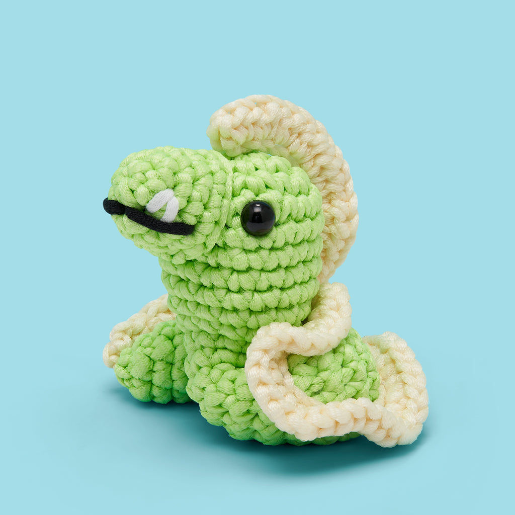 Murphy the Electric Eel Crochet Kit - Collect More Woobles