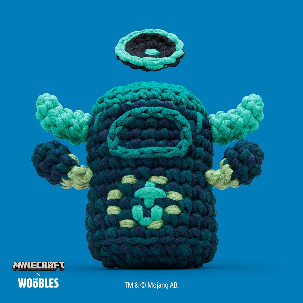 Tiny Minecraft Music Disc 5 Accessory Kit - Pick Up the Hook